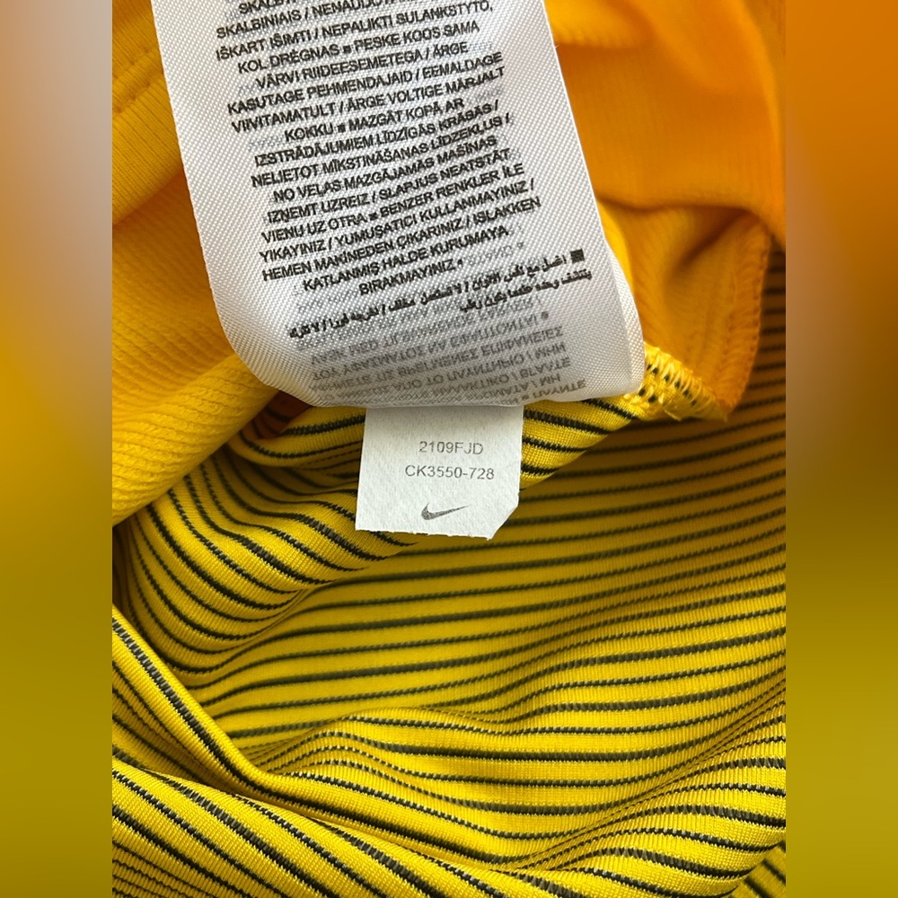 Nike Pro Elite Team Uganda Long Sleeve Pullover Made In USA Yellow size mens XXL - Picture 5 of 7
